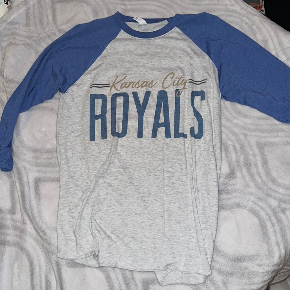 3/4 sleeve royals shirt